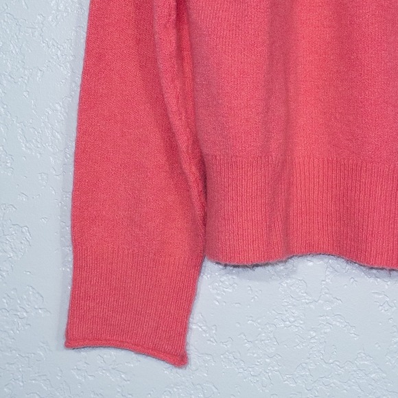 J. Crew Petunia‎ Pink Super Soft Yarn Rollneck Sweater Size Large - Picture 3 of 7